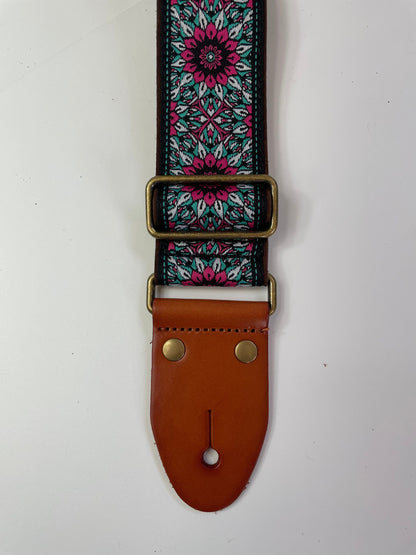 ISUZI GT-54 Suede Pattern Guitar Strap